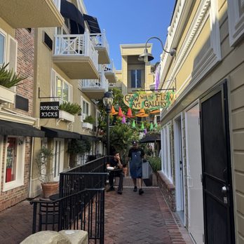 Catalina Coffee & Cookie - Coffee & Tea Near Me - Avalon, California Catalina Coffee & Cookie - Coffee & Tea Near Me - Avalon, California