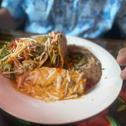 QUESABIRRIAS with rice and beans