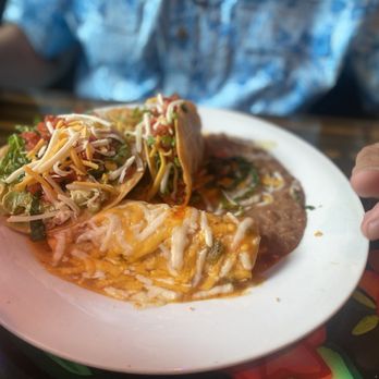 Laguna Mexican Restaurant - QUESABIRRIAS with rice and beans - Tex-Mex Near Me - Longmont, Colorado