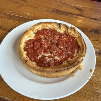 Giordano's - Deep dish sausage - Pizza Near Me - Rosemont, Illinois Giordano's - Deep dish sausage - Pizza Near Me - Rosemont, Illinois