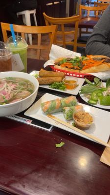 54 Noodles Bar by null