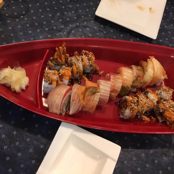Royal Myanmar - Shrimp tempura roll & Kim chi roll - Burmese Near Me - West View, Pennsylvania Royal Myanmar - Shrimp tempura roll & Kim chi roll - Burmese Near Me - West View, Pennsylvania