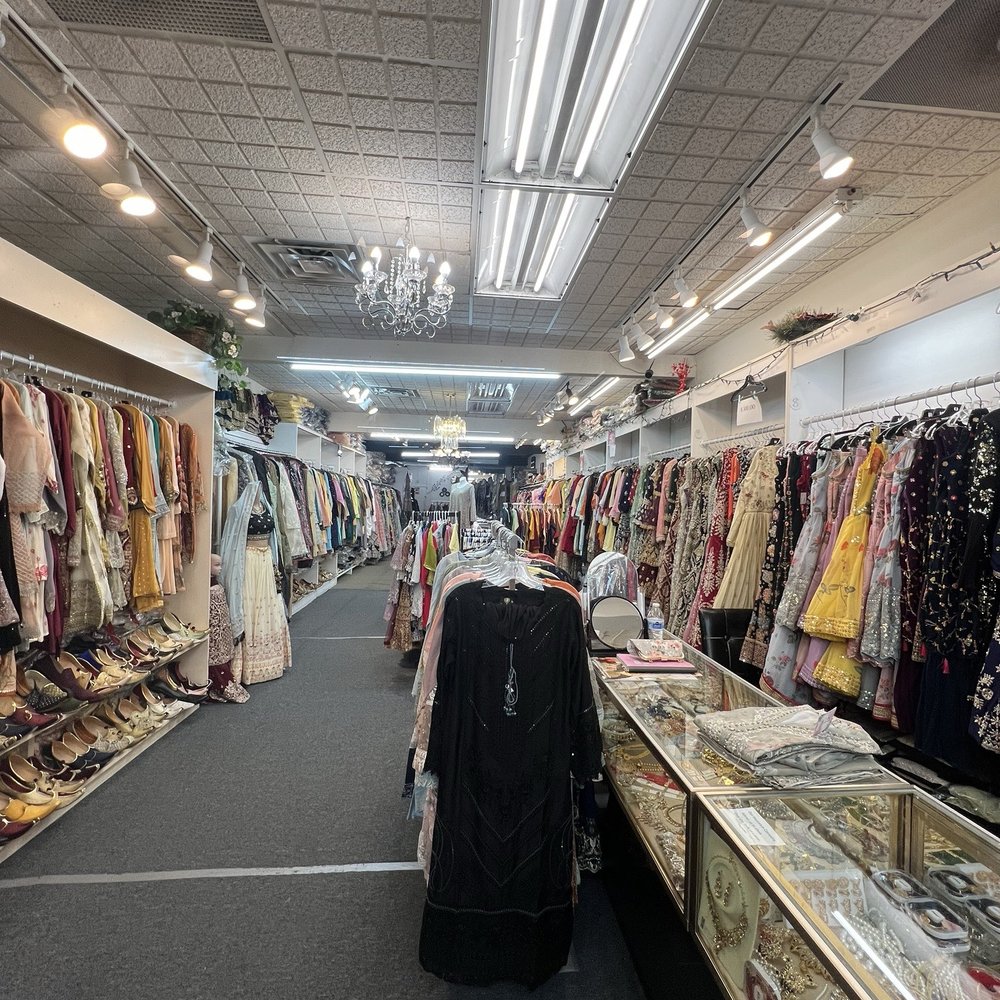 Musa Collection - Showroom - Traditional Clothing Near Me - Chicago, Illinois