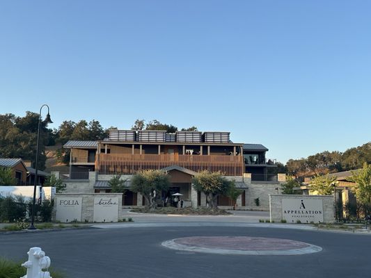 Andys Beeline Rooftop by null