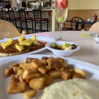 Rick's Diner - Diners Near Me - Port St Lucie, Florida Rick's Diner - Diners Near Me - Port St Lucie, Florida