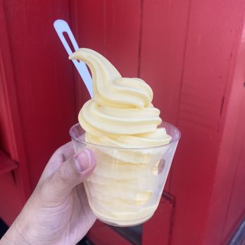 Aloha Juice Bar - dole whip - Food Stands Near Me - Hanalei, Hawaii