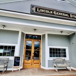 Lincoln General Store - 8/26 restored doors