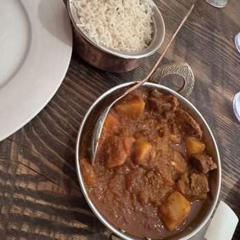 Namaste Indian Kitchen & Cocktails - Lamb Vindaloo w/ Rice - Indian Near Me - Pullman, Washington Namaste Indian Kitchen & Cocktails - Lamb Vindaloo w/ Rice - Indian Near Me - Pullman, Washington
