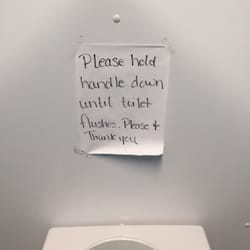 Dodge City Shell - Hmmm! Also pretty dirty inside, floors especially!