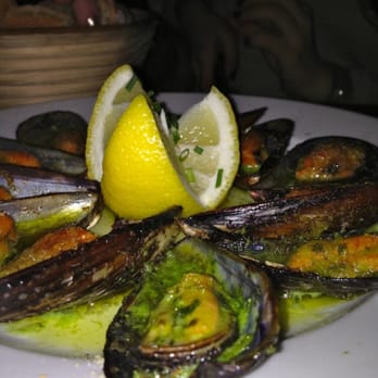 Chez Janou - Muscles - Bistros Near Me - Paris, 75
