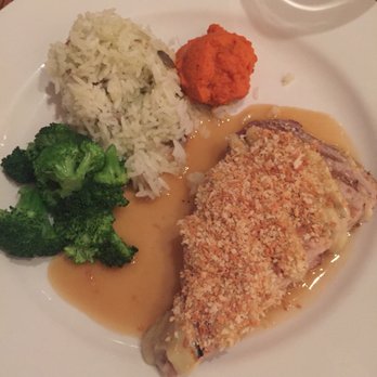 Postcards Restaurant - Wasabi crusted Ahi, excellent tasting , cooked perfectly - Seafood Near Me - Hanalei, Hawaii