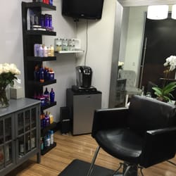 Fig's Hair Salon - Relaxing like home environment