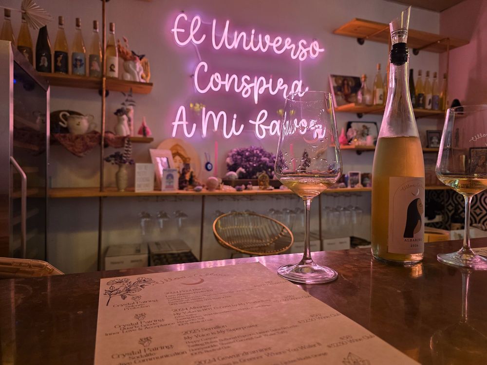 Ulloa Cellars Logo