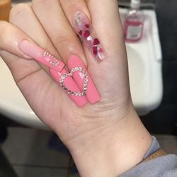 Nail Club