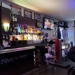Eastland Inn - Bar