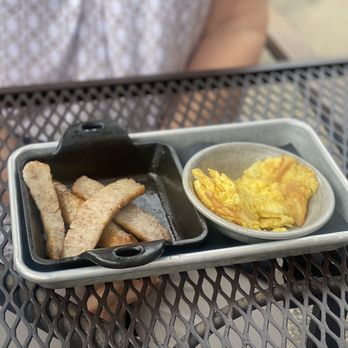 The Derby Restaurant & Bar - Sausage with a side of scrambled eggs - American Near Me - Salem, Massachusetts
