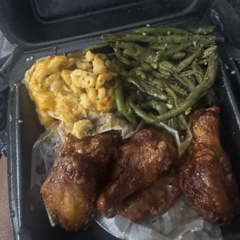 Kales Kitchen - Sticky Wings, garlicky green beans and mac n cheese - Pop-Up Restaurants Near Me - Durham, North Carolina Kales Kitchen - Sticky Wings, garlicky green beans and mac n cheese - Pop-Up Restaurants Near Me - Durham, North Carolina