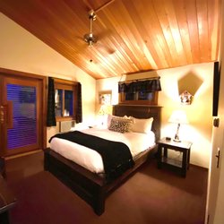 Good Medicine Lodge - Our room
