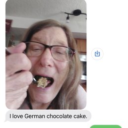 Birthday cupcake Momz fave Birthday cupcake Momz fave