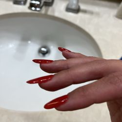 Harbor Nail House - All lumpy nails
