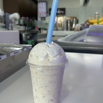 Creamistry - Salted Sea Salt Caramel nitro shake with heath bar mixed in - Desserts Near Me - Fort Worth, Texas Creamistry - Salted Sea Salt Caramel nitro shake with heath bar mixed in - Desserts Near Me - Fort Worth, Texas