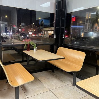 Studio Tacos - interior with 6 booths. - Tacos Near Me - Los Angeles, California Studio Tacos - interior with 6 booths. - Tacos Near Me - Los Angeles, California