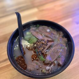 C-1 Classic Lan Zhou Beef Noodle Soup() C-1 Classic Lan Zhou Beef Noodle Soup()