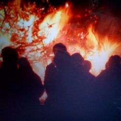 Alsterdorfer Markt - Osterfeuer wie jedes Jahr Alsterdorf