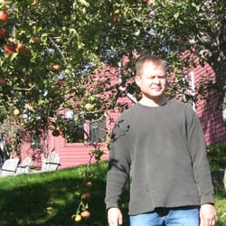 Apple Annie - Dennis apple picking