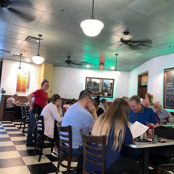 Metro Diner - Inside diner - American Near Me - Indianapolis, Indiana