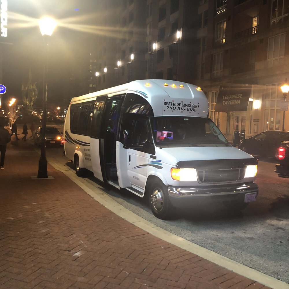 Party Bus - Living it up in style Party Bus - Living it up in style