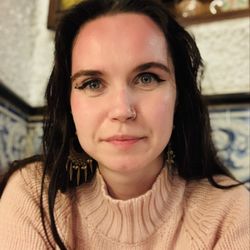 Elan Therapeutic Massage - Zhenya Muravyova, Licensed Massage Therapist, Astrology, Tarot, Reiki. Owner of Healing Source, 2nd Floor