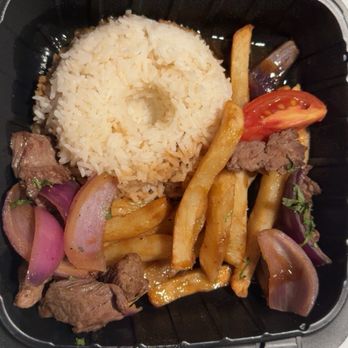 Tondero Peruvian Cuisine - Lomo Saltado - 5 tiny pieces of meat - Peruvian Near Me - Pico Rivera, California Tondero Peruvian Cuisine - Lomo Saltado - 5 tiny pieces of meat - Peruvian Near Me - Pico Rivera, California
