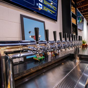 Win Wiin Taproom - Local craft beers on tap. And hard kombucha by Bucha. - Beer Bar Near Me - San Diego, California Win Wiin Taproom - Local craft beers on tap. And hard kombucha by Bucha. - Beer Bar Near Me - San Diego, California