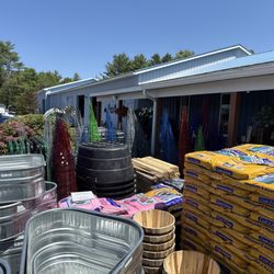 Knight's Farm Supply - Garden supplies for days