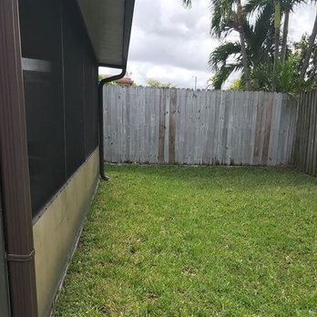 Budget Fence and Gate Systems - Fences & Gates Near Me - West Palm Beach, Florida Budget Fence and Gate Systems - Fences & Gates Near Me - West Palm Beach, Florida