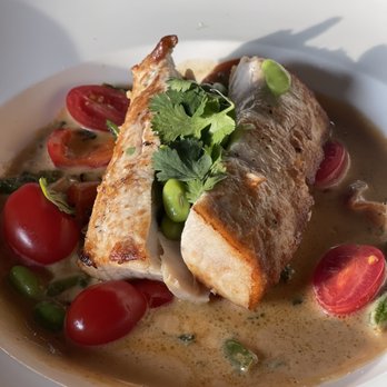 Cooper’s Hawk Winery & Restaurant - Pan-Roasted Mahi - Wine Tasting Room Near Me - Virginia Beach, Virginia Cooper’s Hawk Winery & Restaurant - Pan-Roasted Mahi - Wine Tasting Room Near Me - Virginia Beach, Virginia