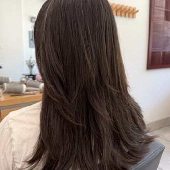 Ivanna's Hair Salon - Haircut by Ernie - Hair Salons Near Me - Mountain View, California Ivanna's Hair Salon - Haircut by Ernie - Hair Salons Near Me - Mountain View, California
