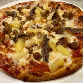 Graziano's Corona - Pizza Near Me - Corona, California