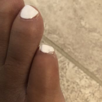 Nail Star Spa - Didn't cut or push my cuticles back so the polish doesn't lay properly. - Nail Salons Near Me - Henderson, Nevada