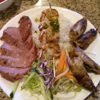 Pho 37 - Combination Rice Platter with Prawns, Ham and Spring Rolls. - Vietnamese Near Me - Richmond, British Columbia Pho 37 - Combination Rice Platter with Prawns, Ham and Spring Rolls. - Vietnamese Near Me - Richmond, British Columbia