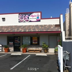 Lupe's Cafe - Nice local cafe