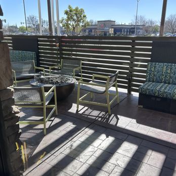 Home2 Suites by Hilton Tracy - Hotels Near Me - Tracy, California Home2 Suites by Hilton Tracy - Hotels Near Me - Tracy, California
