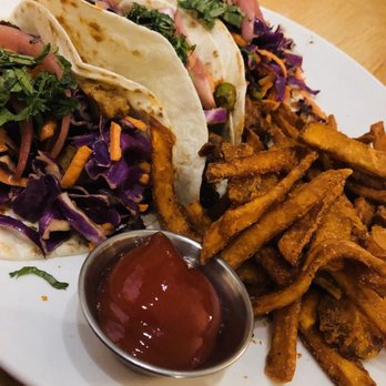 Uncommon Ground - Vegan tacos - Breakfast & Brunch Near Me - Chicago, Illinois