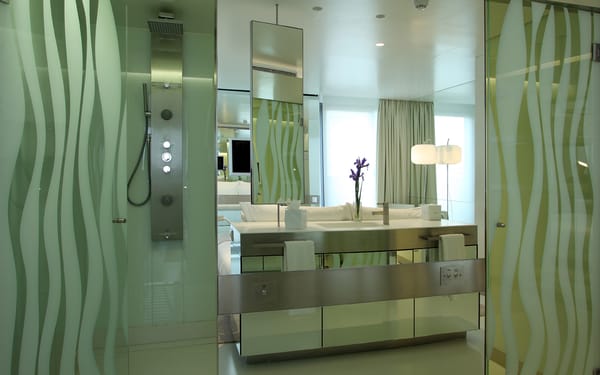 The Mirror Barcelona by null