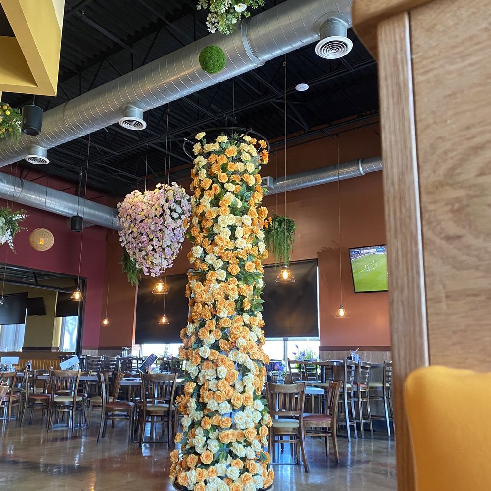 Kumo - Dinning area - Sushi Bars Near Me - Schererville, Indiana