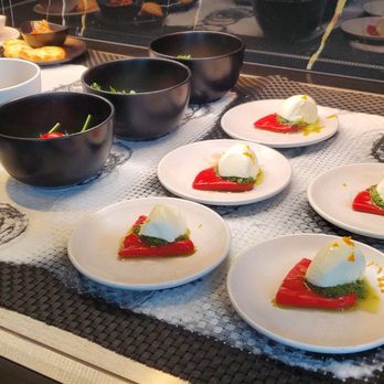 Etihad Lounge - Airport Lounges Near Me - Dulles, Virginia