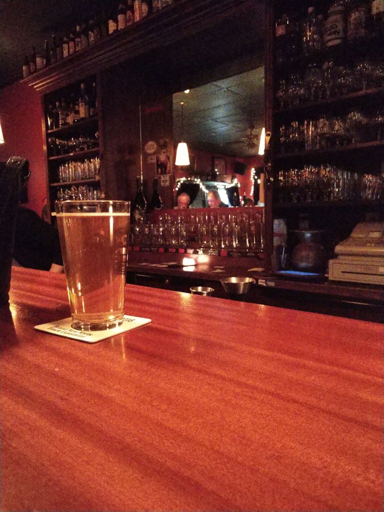 THE MOAN & DOVE 14 Photos & 87 Reviews Bars 460 West St, Amherst