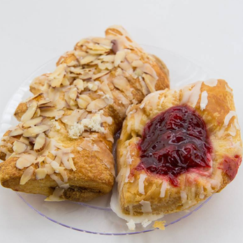 Dolce Vita Cafe - Coffee & Tea Near Me - Brighton, Massachusetts