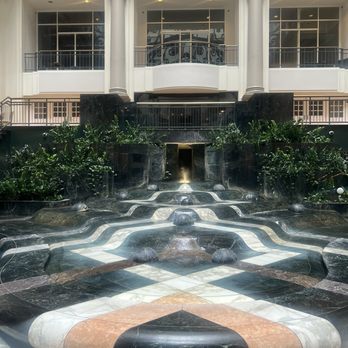Curtis Center - Atrium Fountain - Venues & Event Spaces Near Me Curtis Center - Atrium Fountain - Venues & Event Spaces Near Me